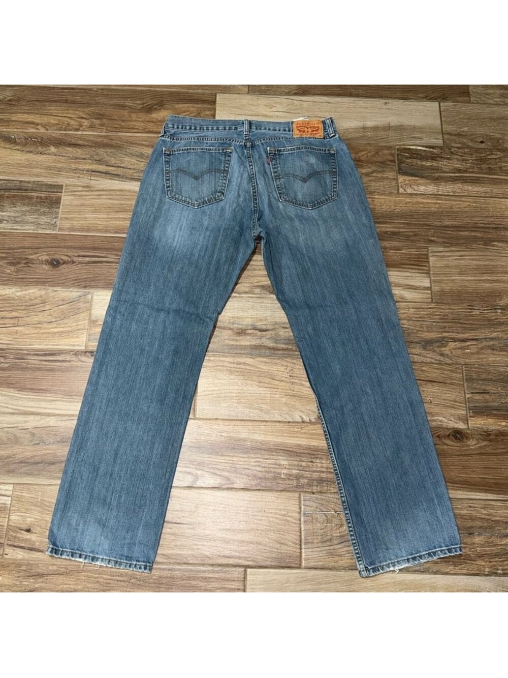Levi’s 559 Relaxed Straight Fit Jeans - Picture 3 of 4